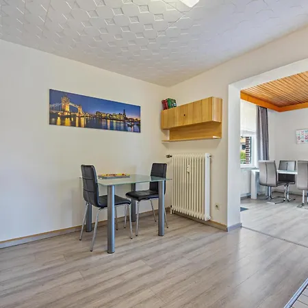 Haus Bergfried شقة